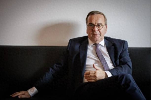 德防长为何称欧战开启必须杀死俄军 德国军事立场剧变